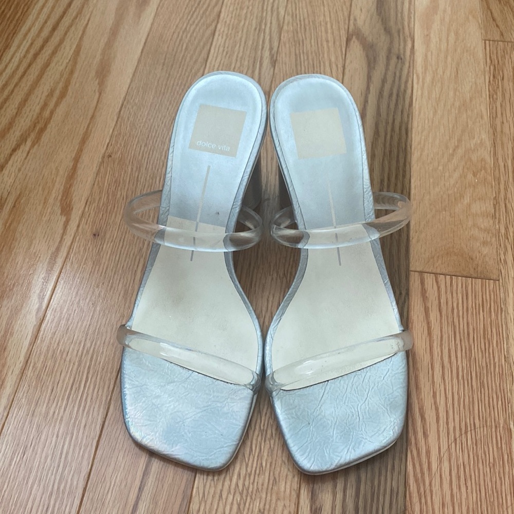 Dolce vita NOLES PRIDE Edition sandals